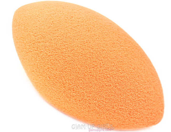 Real Techniques Miracle Complexion Sponge Close up