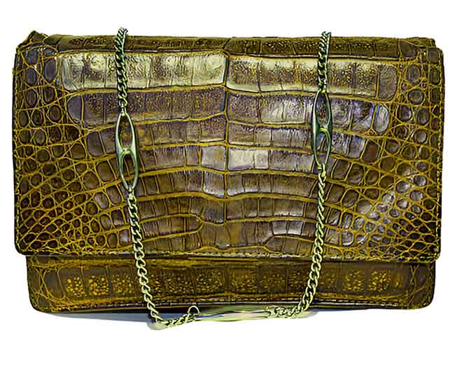 Must-Have Mini Alligator Shiny Bags Every Fashionista Needs in Their Collection 