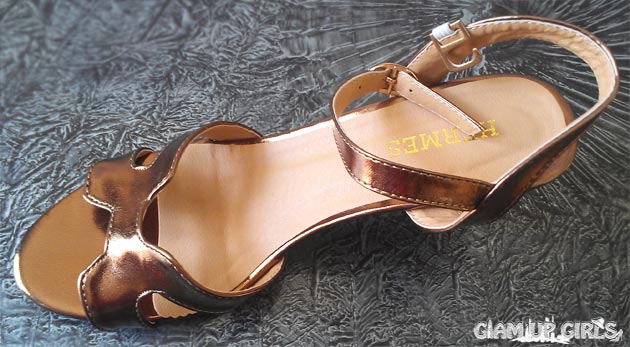 Medium Hermes heels Copper color