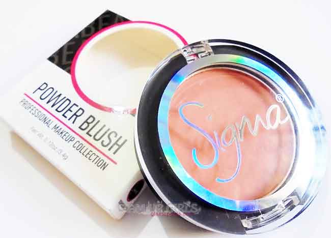 Sigma Beauty Blush in Heavenly - Review and Swatches