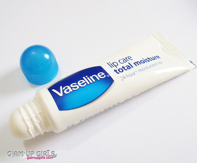 Vaseline Lip Care Total Moisture - Review