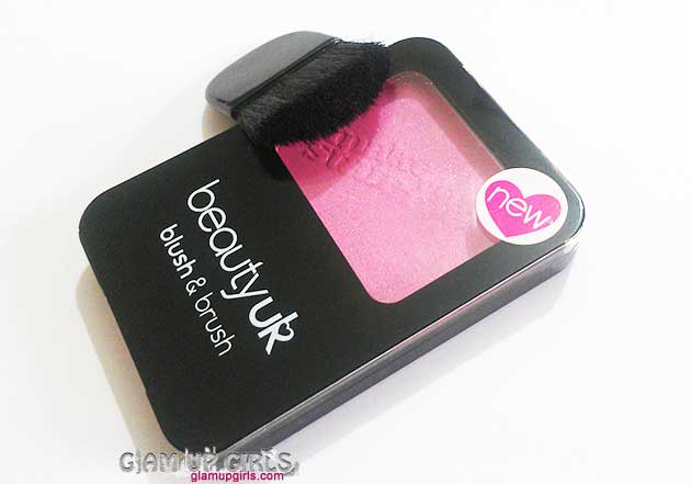 Beauty UK Powder Blush and brush in Isla rose - Review and Swatches