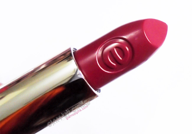 Essence Sheer and Shine Lipstick in I Feel Pretty close up