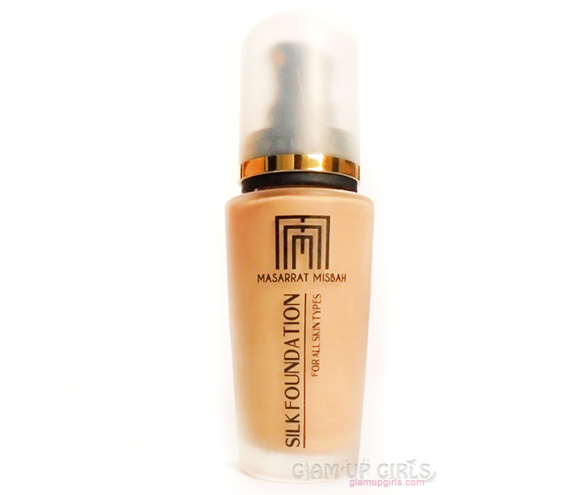 Masarrat Misbah Makeup Silk foundation in Almond - Review and Swatches 